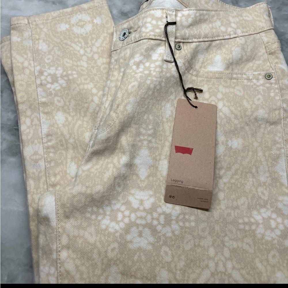 NWT Levi Legging Jeans - White Beige, stretchy. Size 10 FLASH SALE! - Picture 5 of 7